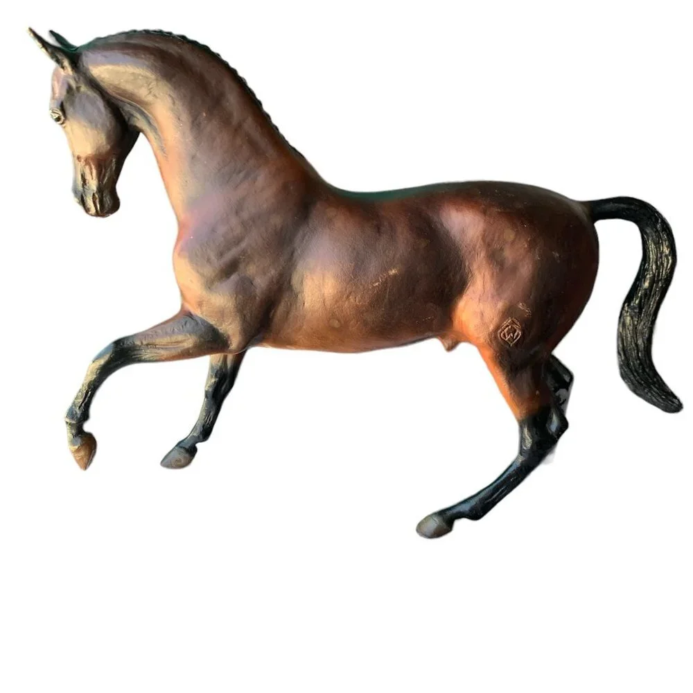 Retired Breyer Horse #900 Vandergelder Dappled Dark Bay‎ Dutch Warmblood Roemer